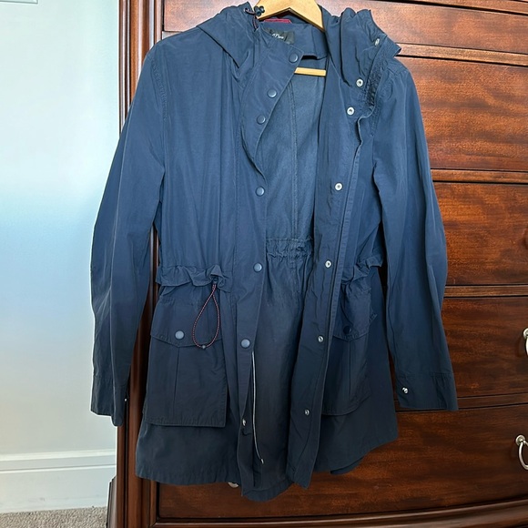 J Crew navy blue raincoat with drawstring. Excellent condition. - Picture 1 of 4